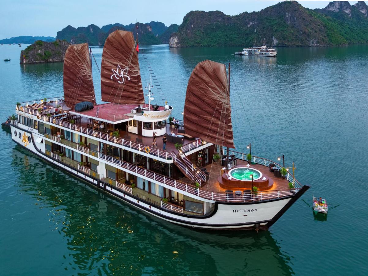 <br />
<b>Notice</b>:  Undefined variable: vessel_title in <b>/home/vayaques/public_html/wp-content/themes/vaya-3.0-child/page-destination-cruises-v2.php</b> on line <b>100</b><br />
